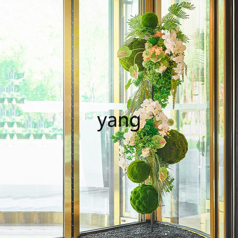 Lzr Lobby Hall Orna…