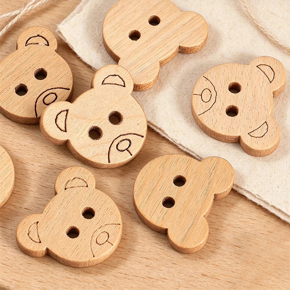 10pcs Natural Wood Bear Head Button 20mm 0.5g Laser Engraved Cute Cartoon Face 2 Hole Sewing Craft DIY Scrapbook Embellishments