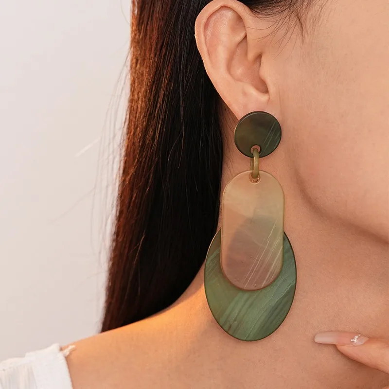 

Individually Exaggerated Acrylic Geometric Circular Pendant Earrings, Vintage Bohemian Jewelry Trendy Women's Pendant Earrings