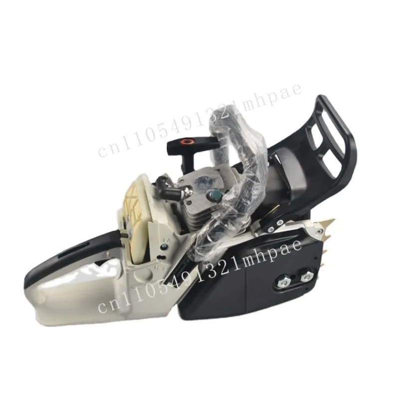 

Professional Tools Powered 2-Stroke Engine 660 Chainsaw 91.6cc