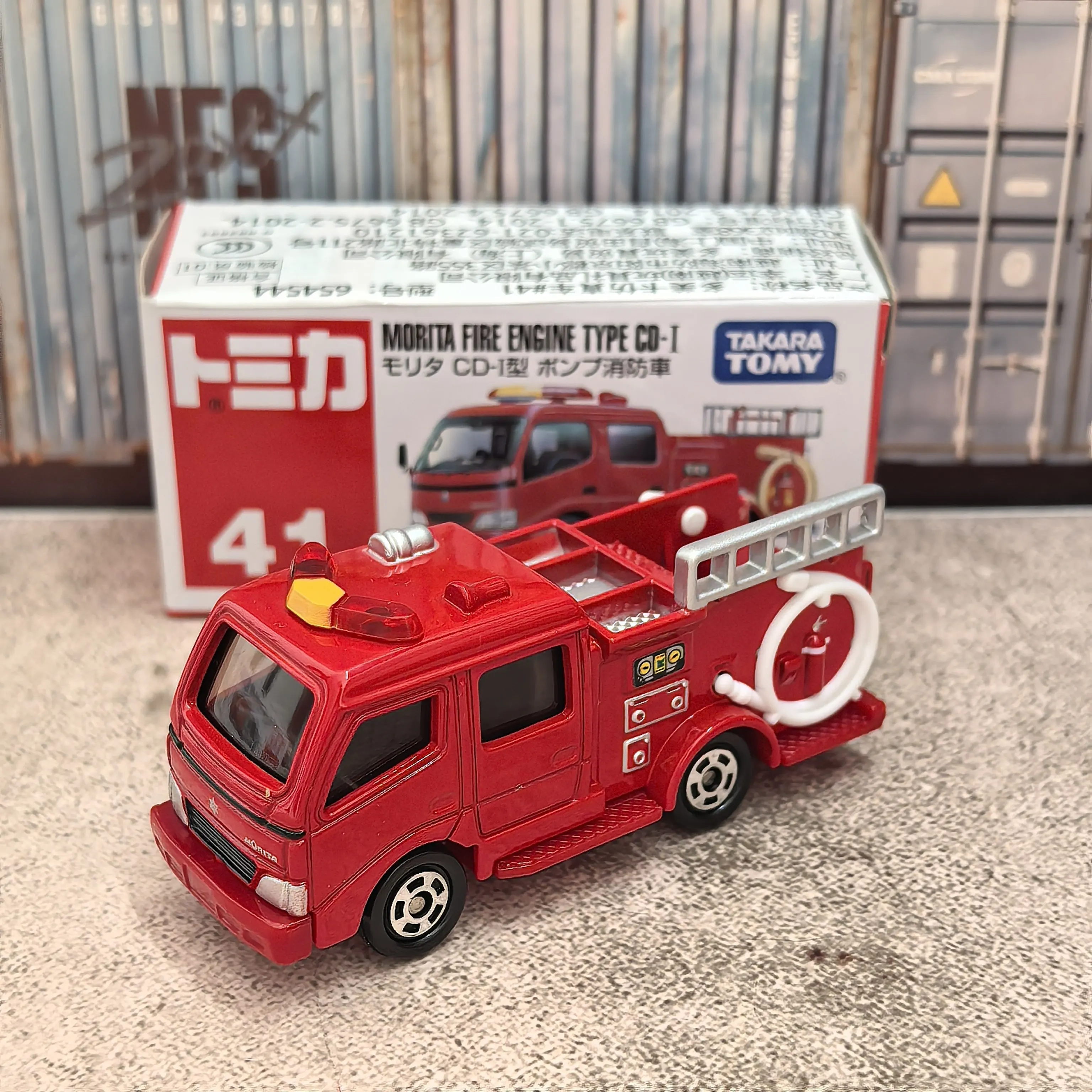 Takara Tomy Tomica No.41 Morita Fire Engine Type CD‑I Diecast Alloy Mini Vehicle Scale Replica Model Collectible Toy Desktop