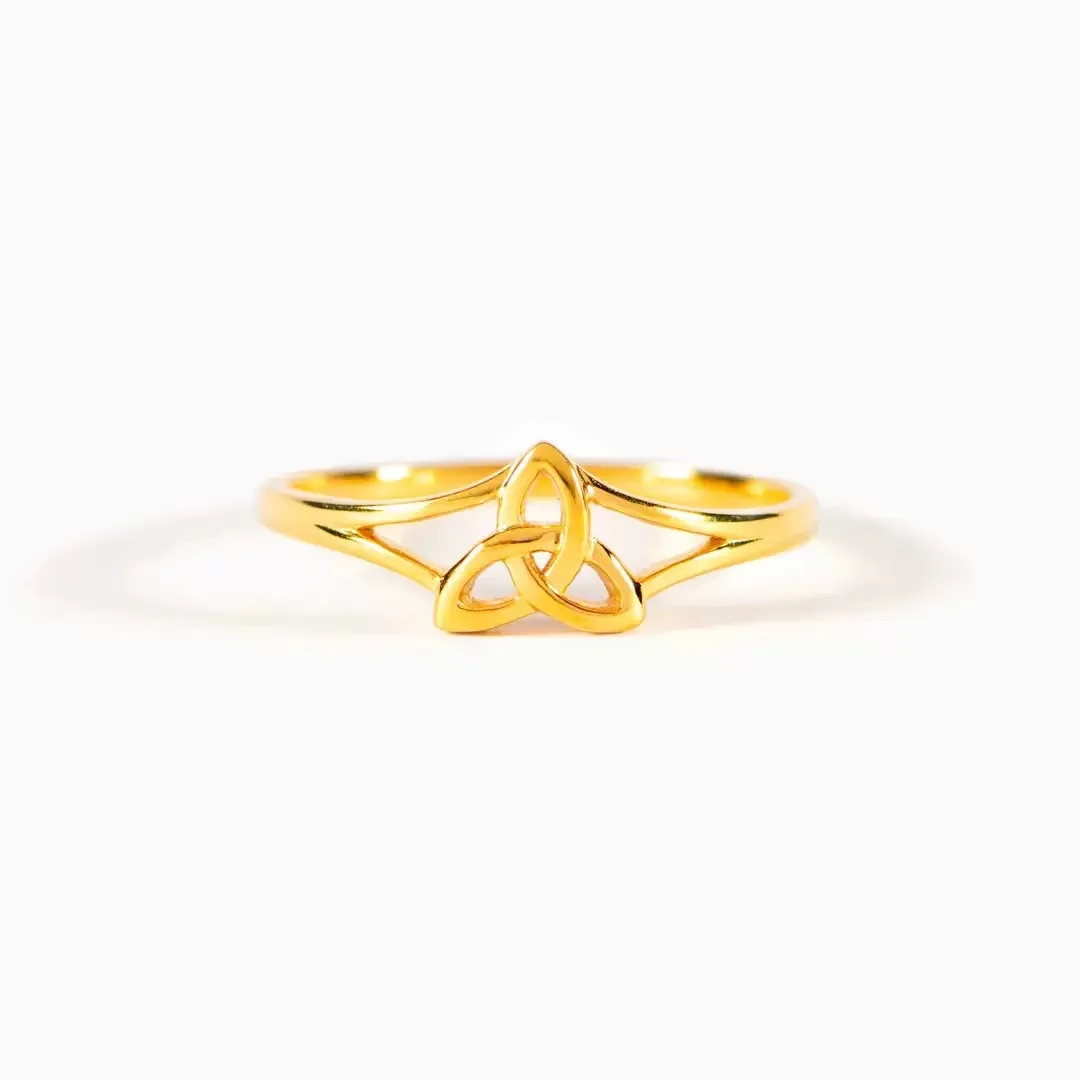 

Withered S925 Pure Silver Triangle Diamond European And American Women's Simple And Fashionable Versatile Hollow Out