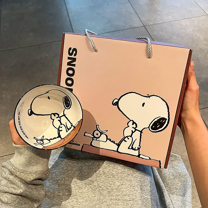 Snoopy 4Pcs Gift Box Ceramic Bowl Home 2025 New Personal Rice Bowl Housewarming Gift Rice Bowl Tableware Set