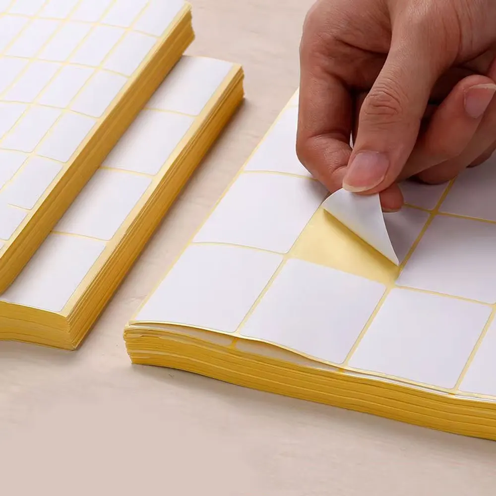 

Square matte self-adhesive label sticker handwritten self-adhesive label paper cosmetic date file classification mark sticker