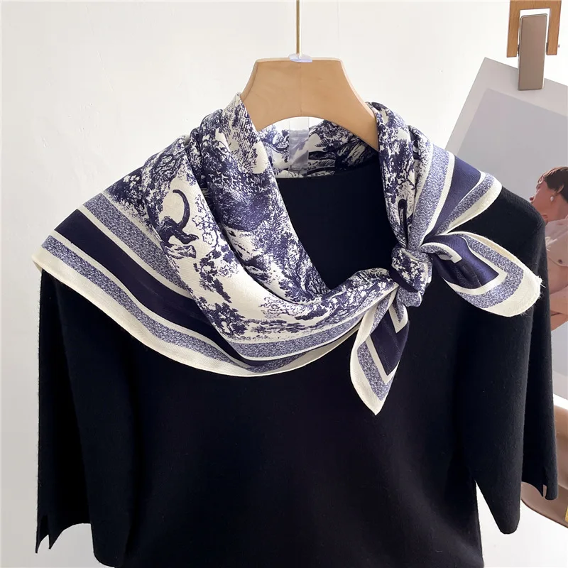 New Literary Fashionable Bandana Simulation Silk 70*70cm Temperament Square Scarves Women Spring/Summer Soft Satin Scarf