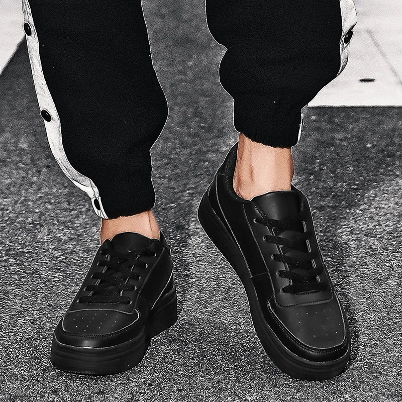 

Мужская уличная кожаная обувь на плоской подошве, классическая черная спортивная обувь на шнуровке, обувь для скейтборда, прогулочные белые кроссовки для бега для отдыха