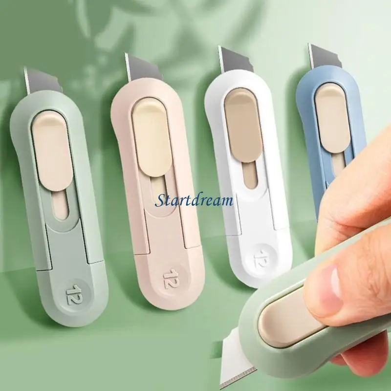 Prosty pudełko praktyczny litera