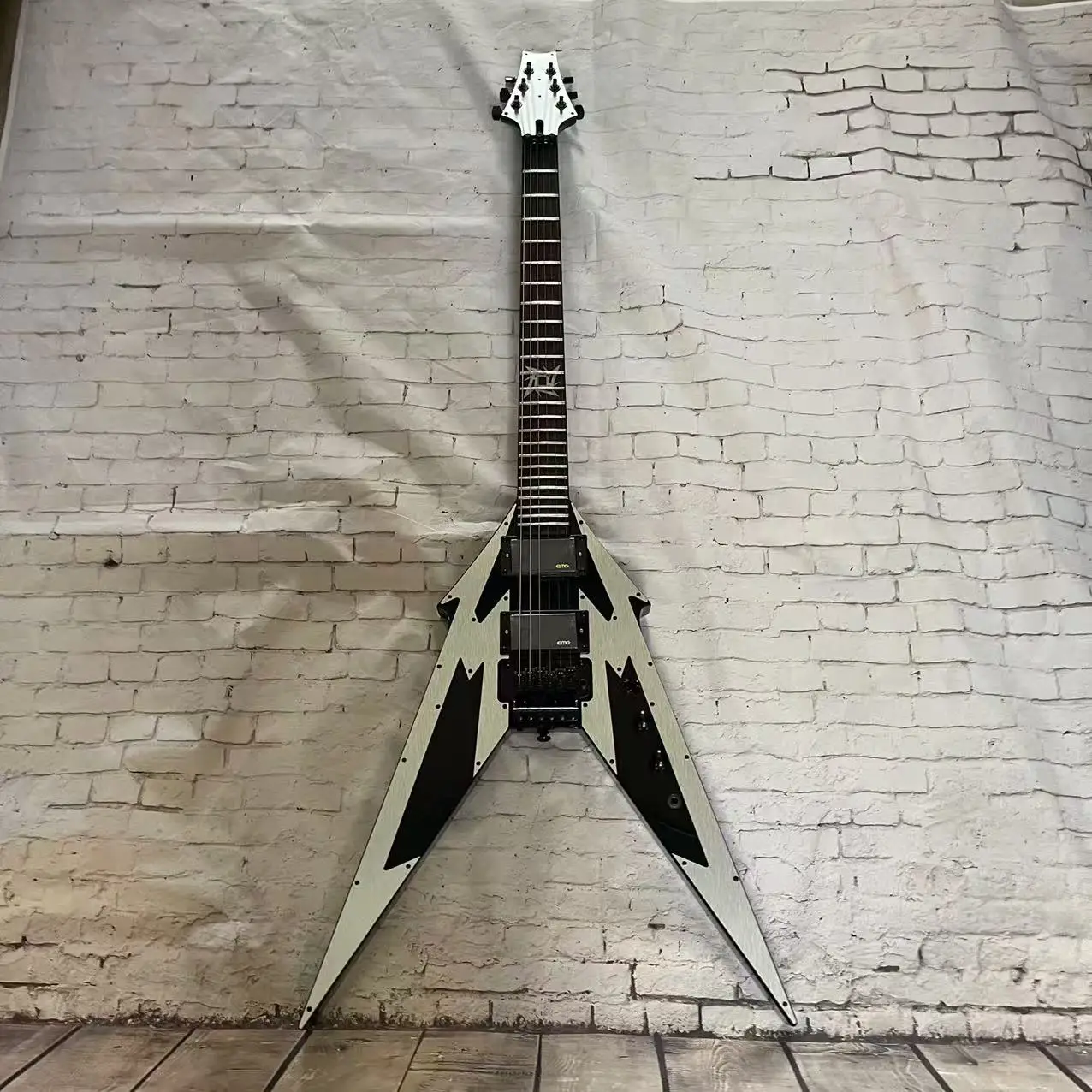 Electric Guitar Alien Fork Style Electric Guitar, Black Body Laszling Shield, Factory Realistic Photo, Order and Ship Immediatel