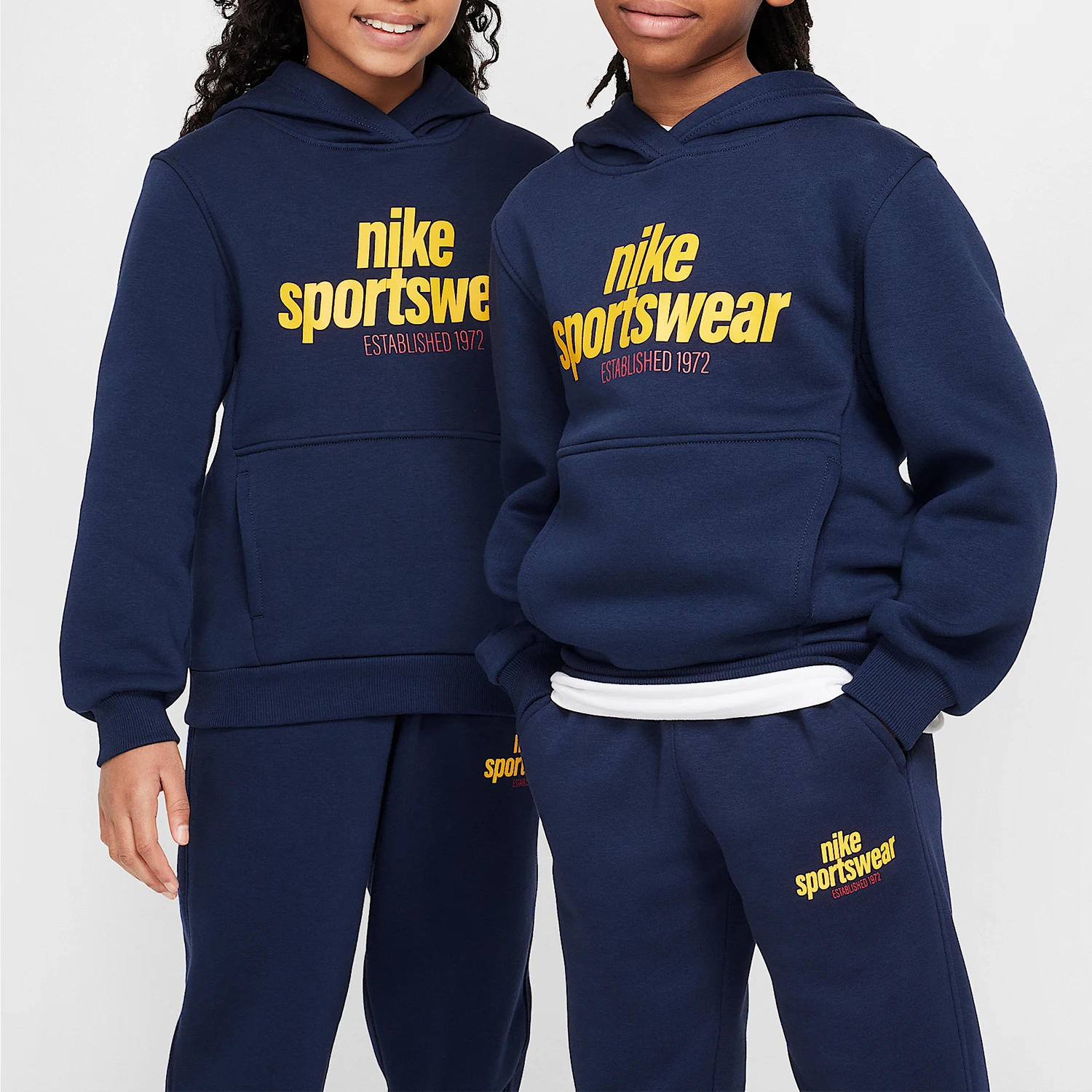 Sudadera con capucha Nike Authentic Sports para jóvenes, estilo retro y moderno, HM6874-451