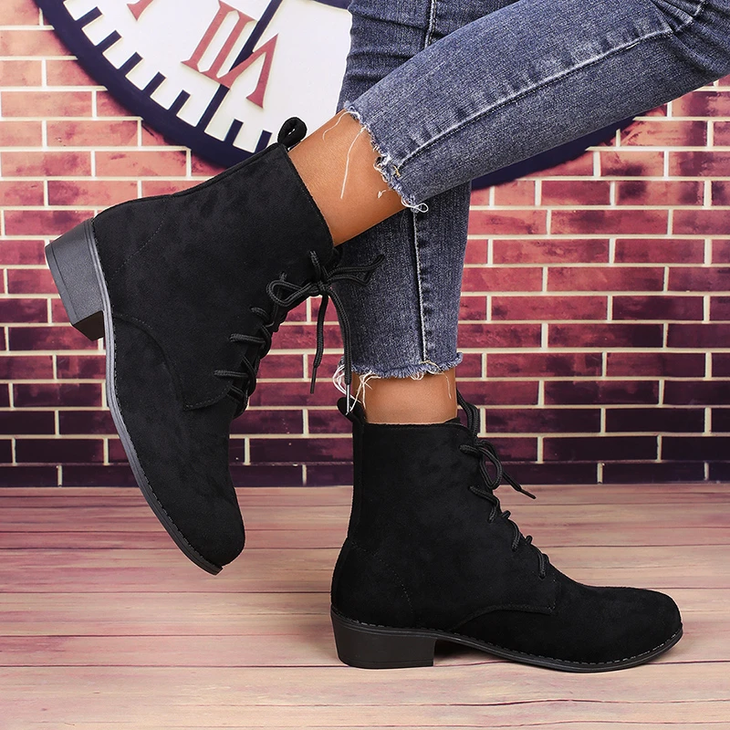 Damesmode Zwarte Veterschoenen - Women'S Accessories Trends 2025 recensie en prijs