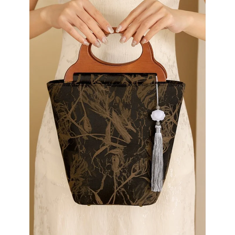 

Original wooden handle large capacity handbag, new Chinese style women's hand-held qipao bag