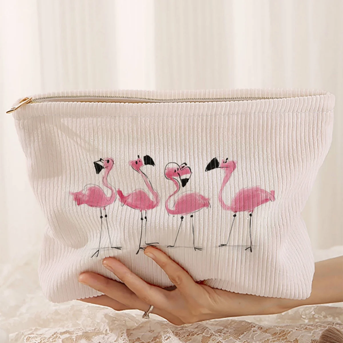 Flamingo patterned corduroy makeup bag, lightweight zippered storage box, multifunctional bag with lining for storing cosmetics
