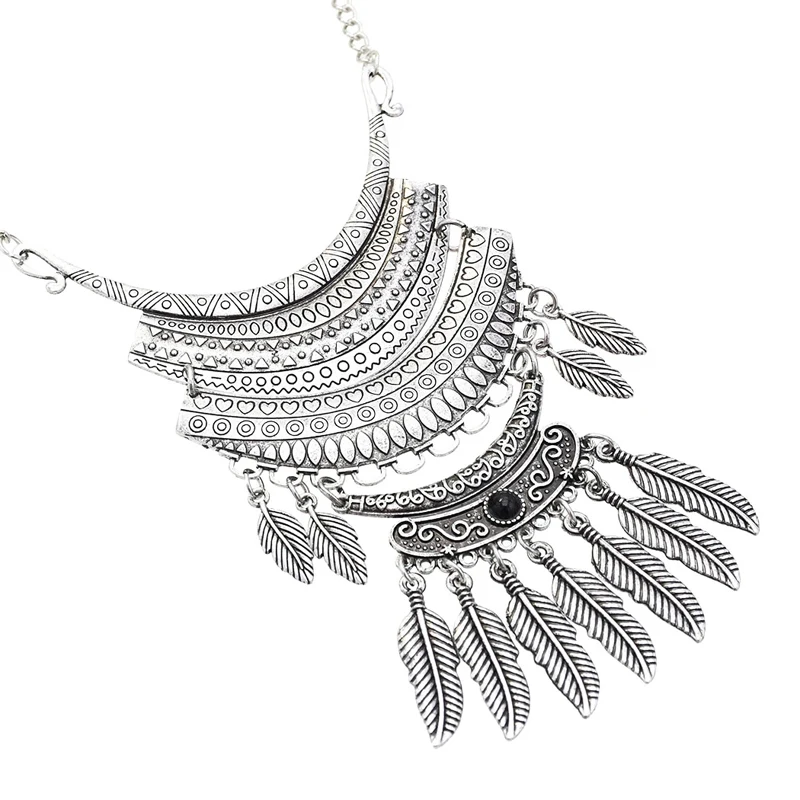 Pendant Women Necklace Bohemian Ethnic Alloy Leaves Tassel Vintage Carved Charms Chians Necklace Statement Necklace Female