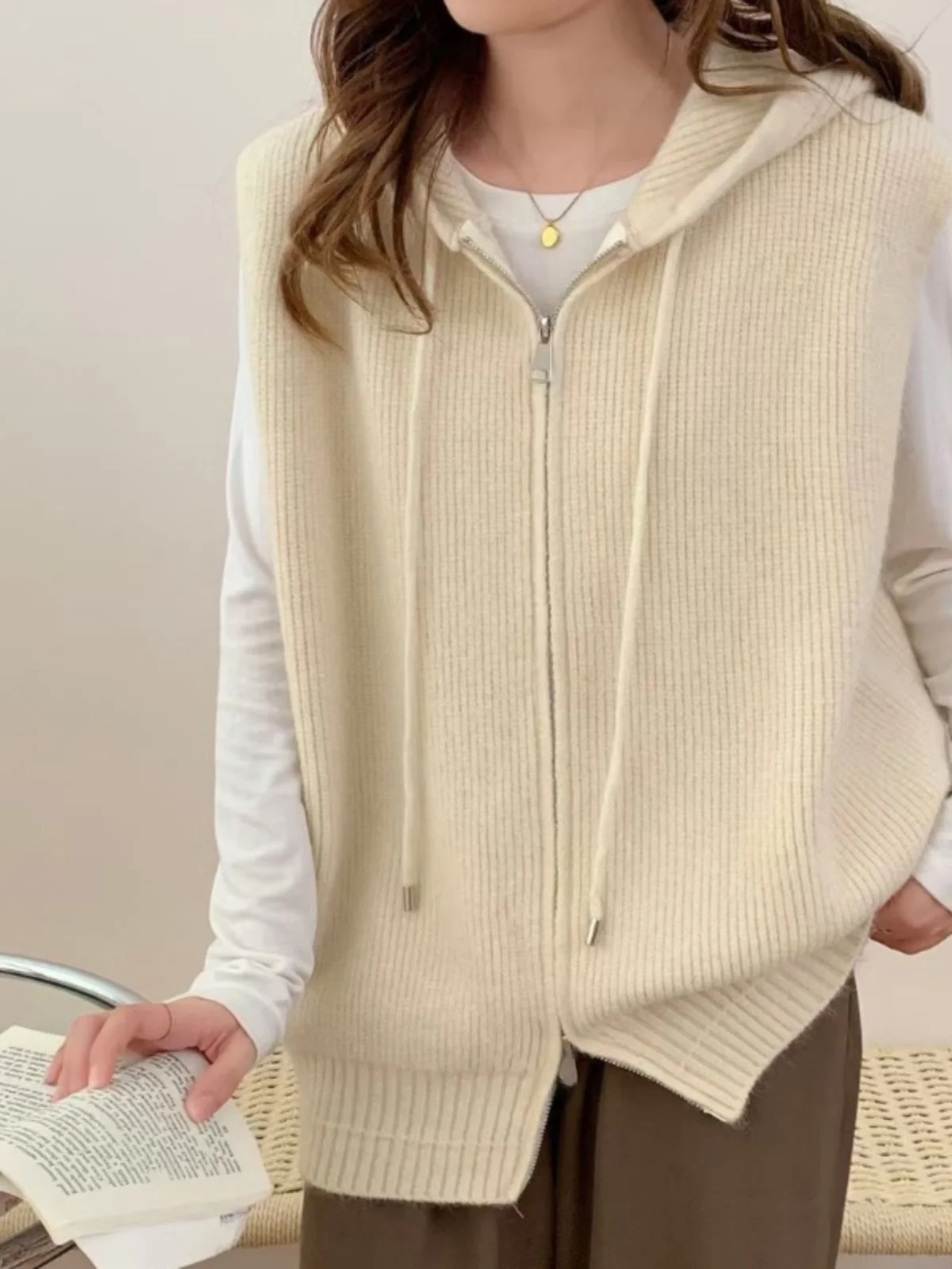 

Ladies' Loose Lazy Svel Knitted Vest 2024 Autumn Winter New Sle Zipper Hooded Sweater Coat Casual Versatile Pure Color