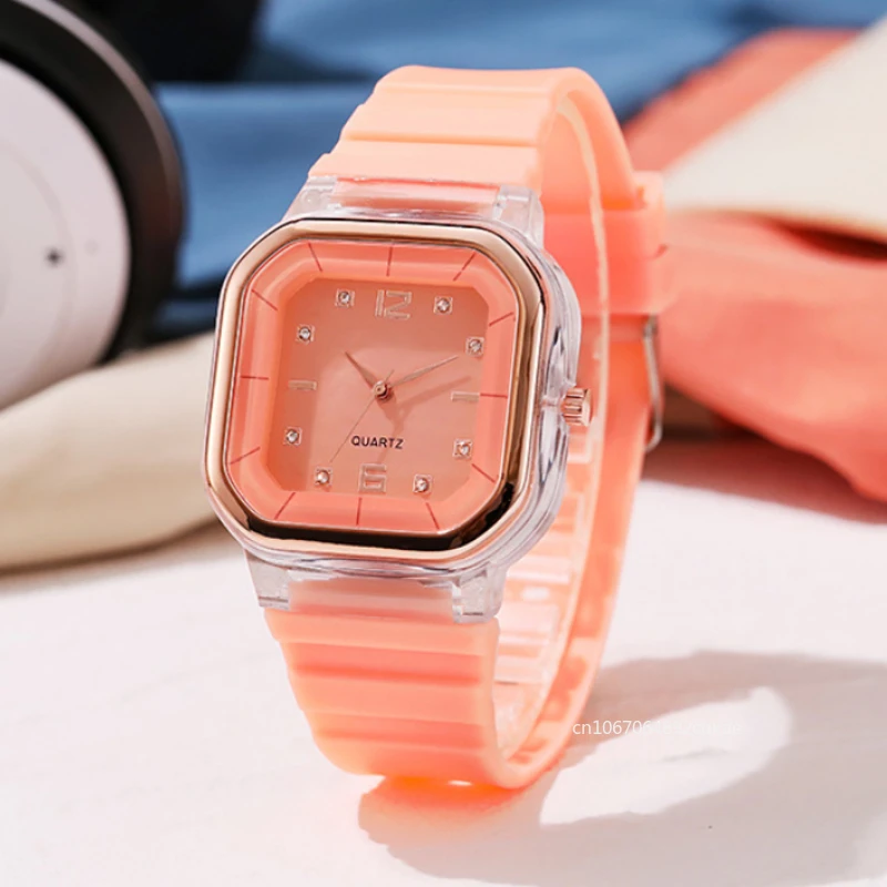 Women Watch Candy Colors Silicone Square Quartz Simple Sports Digital Watch Female Men\'s Fashion Watch Unisex Casual Wristwatch