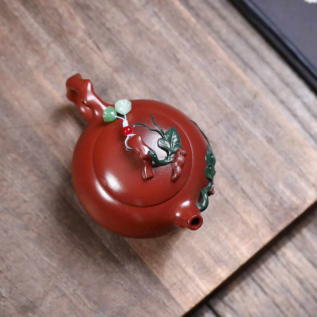 

Handmade Yixing Purple Clay Pot Famous Modeling Painted Ore Dahongpao Tea Fruit Autumn Rhyme Xi Shi Inner Pile Ball Hole 200cc