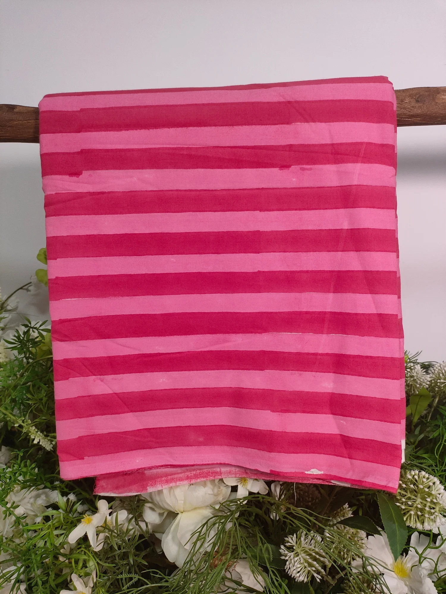 

India Hand Block Print Fabric Cotton Cloth Red Stripe Textile Patchwork Fabrics for Sewing Bed Sheet Material By the Meter