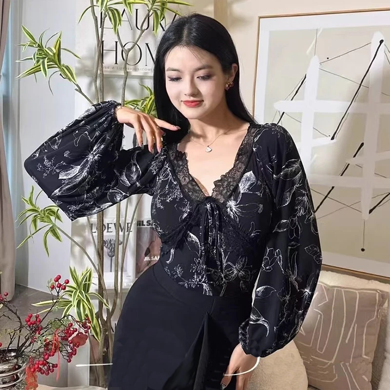 2025 neue Frauen V-ausschnitt Ballroom Dance Tops Schwarz Puff Langarm Tanzen Body Erwachsene Samba Rumba Modern Dance Body XH 2843