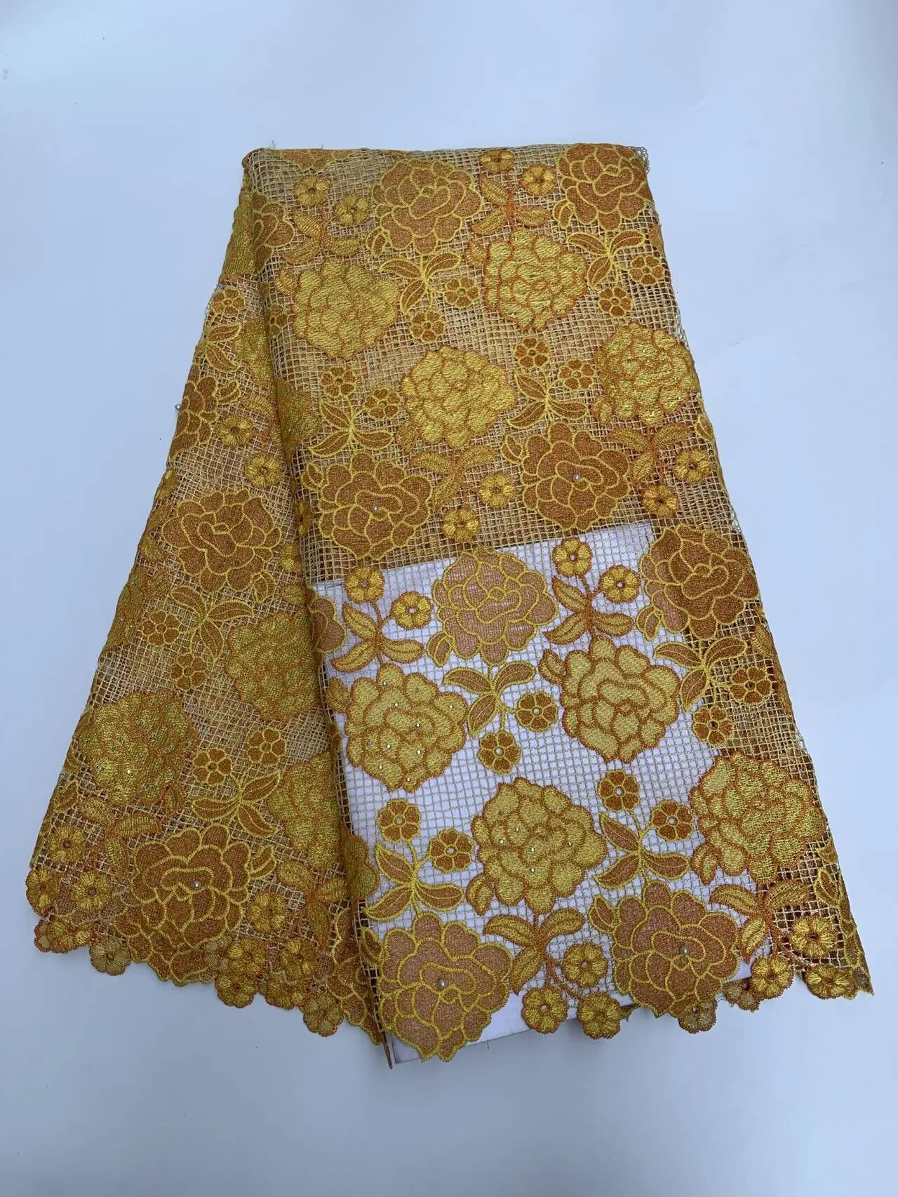 

Высококачественная нигерийская хлопковая ткань с пайетками и вышивкой, кружево, фатин для свадебных и праздничных платьев, шифон, 5 ярдов, TY002 (2026)