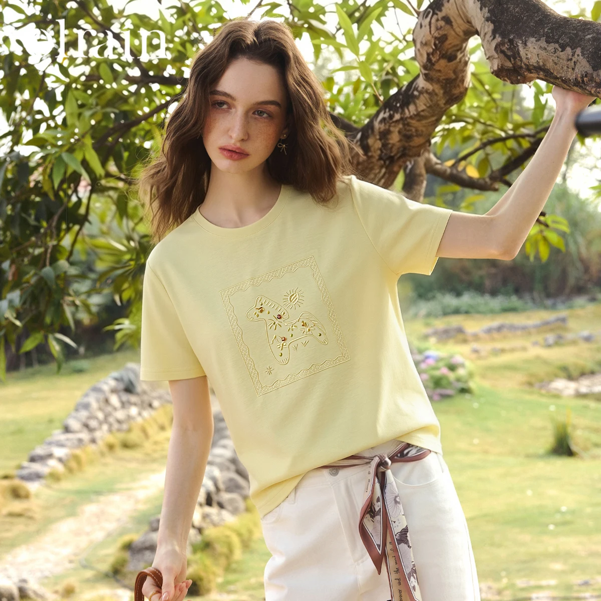 OLrain Fashion Casual Beaded Embroidery Top Women Summer Crew Neck Back Lace Panel Cotton Loose Short Sleeve T-shirt O58XT006128