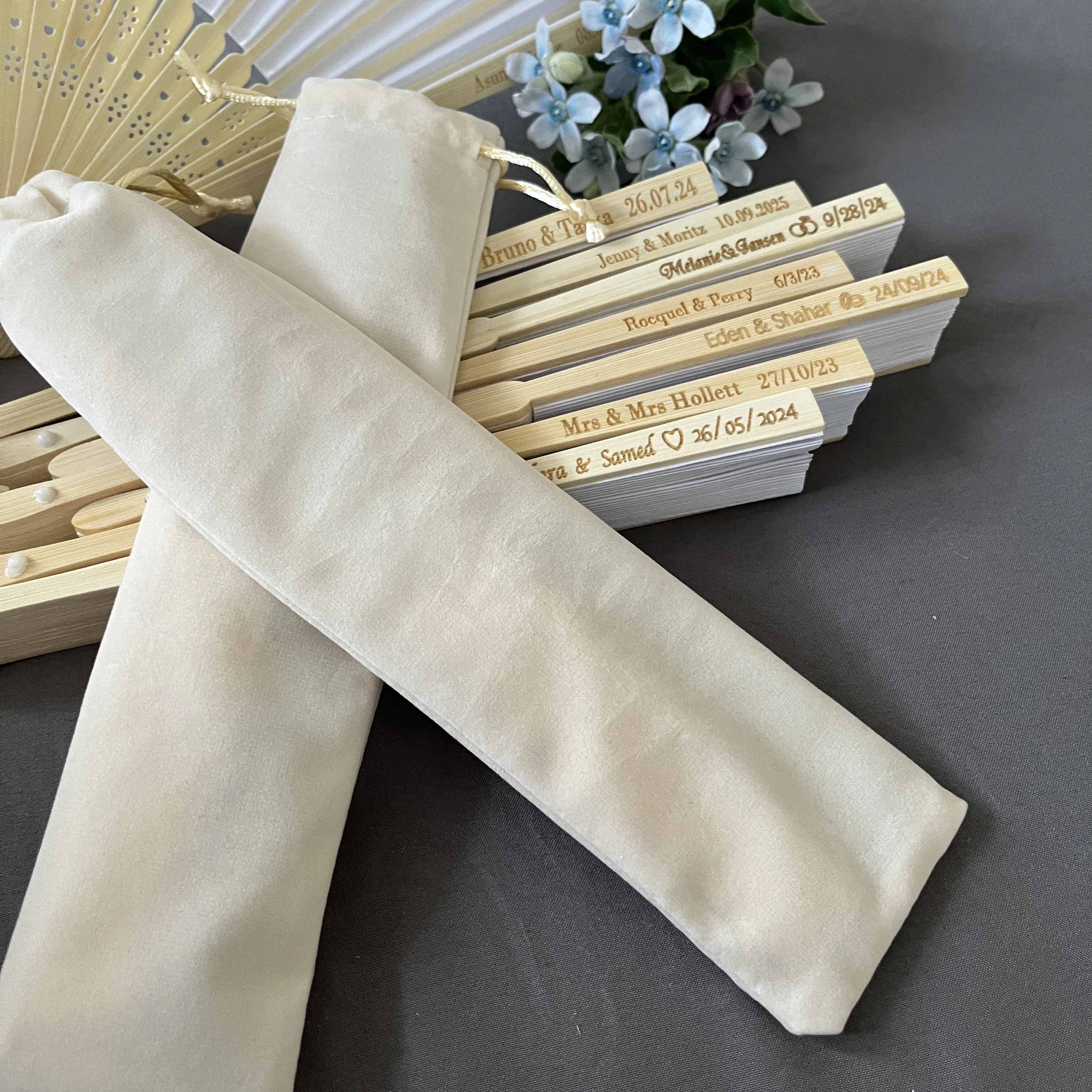 30pc fan et Plushbag