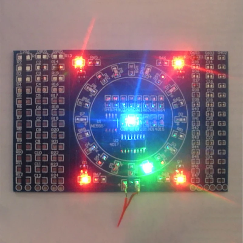 Smd rotativa piscando circuito eletrônico diy suíte kits de placa prática de solda para o experimento escolar