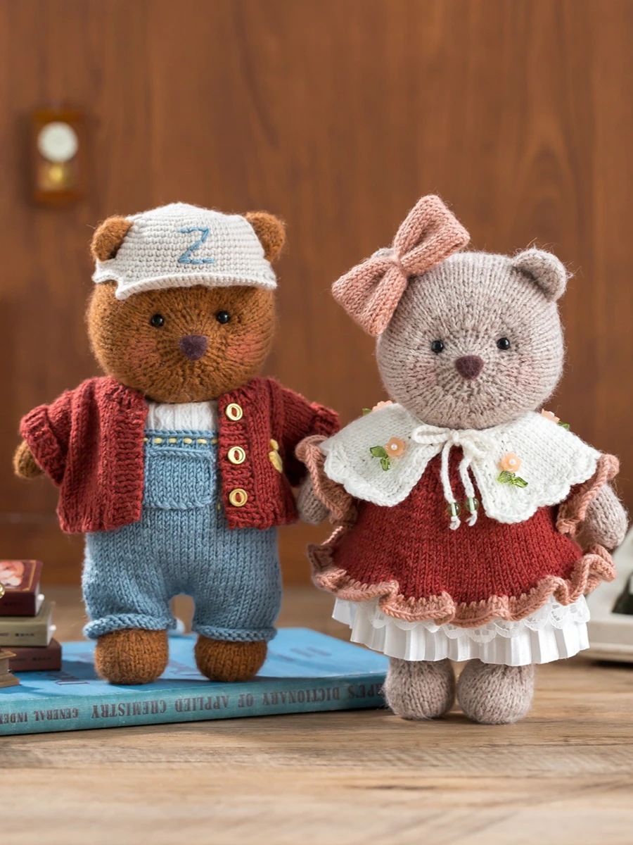 

Набор для рукоделия: Вязаная кукла-медвежонок своими руками, мягкая пряжа, ткань для аксессуаров, одежды, ремней, шапок, шарфов