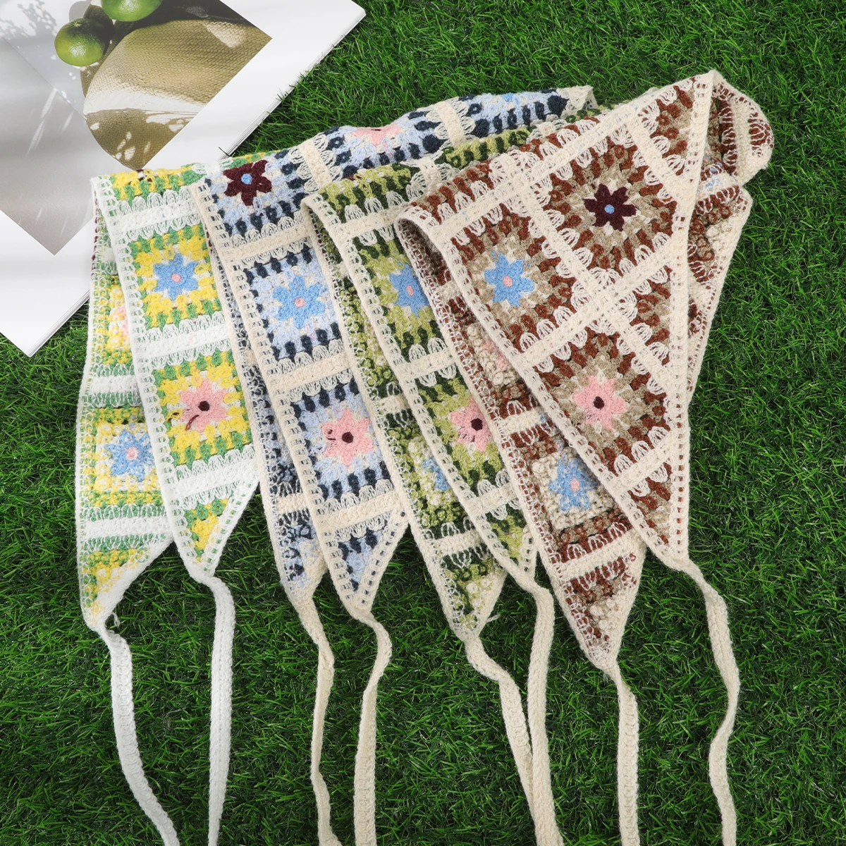 White Woven Knitted Plaid Flowers Hair Scarf Wraps Women Retro Triangle Headscarf Hat Travel Photo Headband Hair Accessories