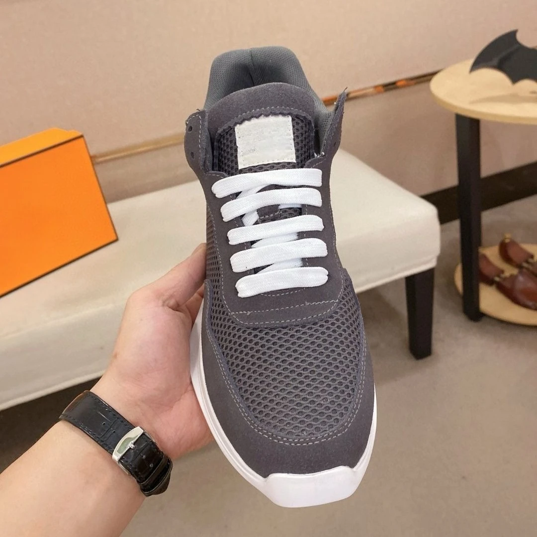 

2025 New Fashion Luxury Men's Mesh Sneakers Breathable Lightweight Versatile Casual Shoes Thick-Sole Comfortable Daily Footwear