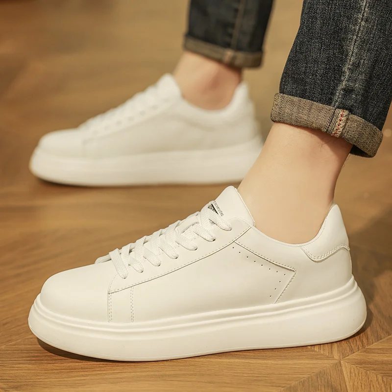 

Spring Autumn men shoes Casual Soft Leather Men Fashion New Designer white Sneakers lace up outdoor Men's Shoes