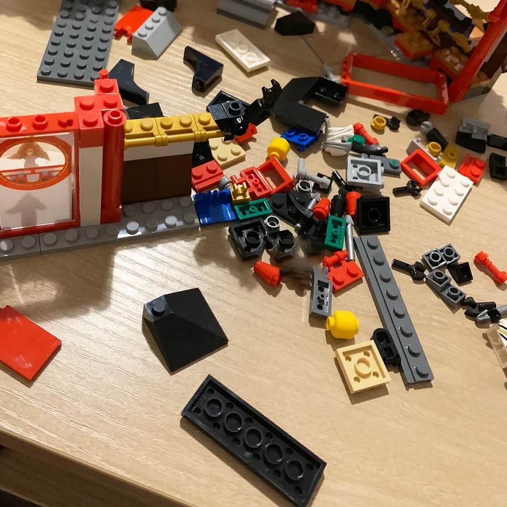 Creative Expert Training hall Moc Architecture Modularize crea idee adorabili blocchi di costruzione mattoni modello giocattolo regalo 1070 pezzi