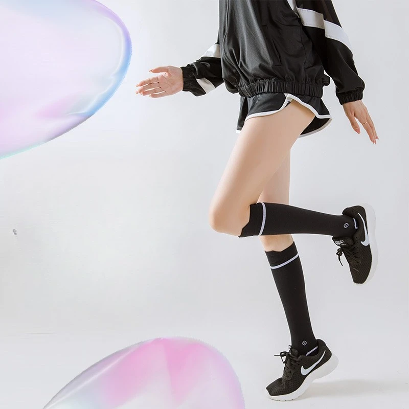 

Женские летние компрессионные носки для спорта, бега, фитнеса, йоги, танцев, черно-белые спортивные носки до колена с поддержкой, аксессуары