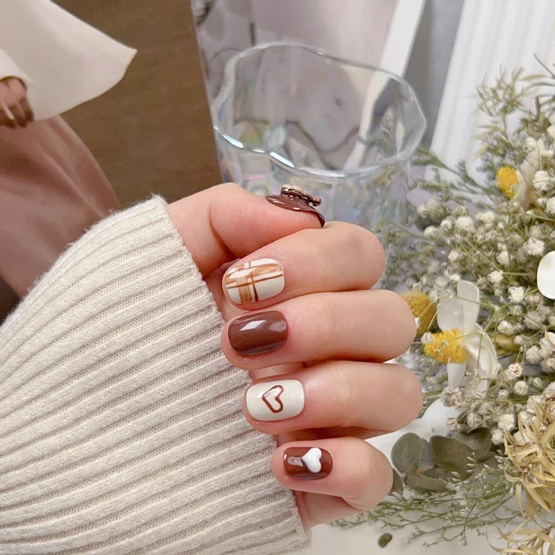 10pcs Press-On False Nails Brown Handmade with 3D Flowers and Hand-drawn Hearts Grid Pattern Short Full Cover for Women & Girls