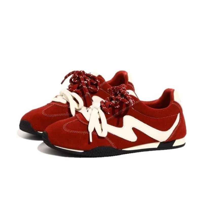 

2025 New Shoes Women Leather Women Casual and Comfortable Sneakers Flat Lace-up Retro Large Size Shoes Women Женская Обувь