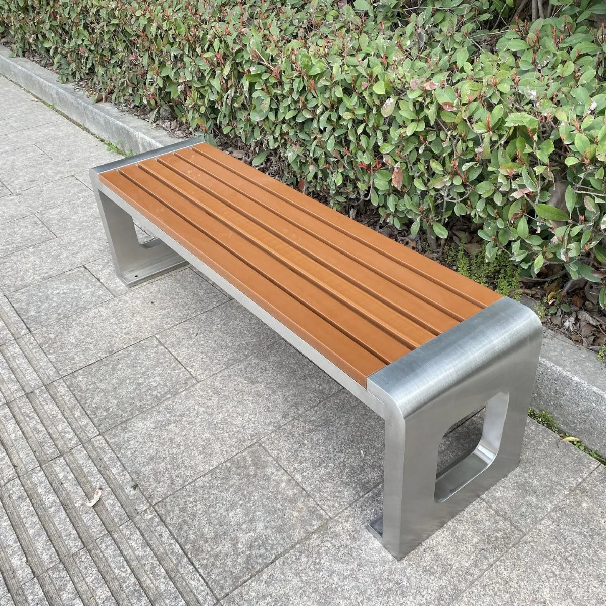 Outdoor bench manufacturer mouth type stainless steel anti-corrosion wood plastic bench