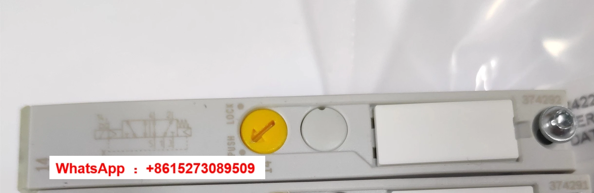 

Solenoid valve AV03 valve plate R422102424, R422102425 brand new original