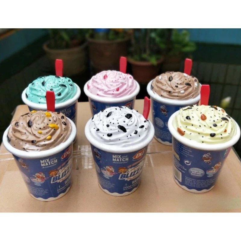 

Original DQ Blizzard Ice Cream Doll Disassemble Ball Fun Egg Surprise Girl Fun Toy Holiday Gifts for Children