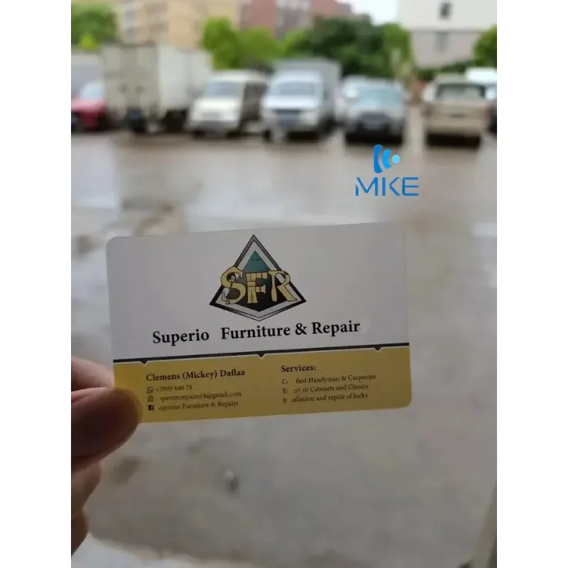 Carte da stampa aziendali in plastica trasparente satinata in PVC trasparente