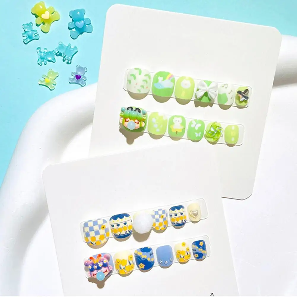 Kids Fake Nails Children Nail Art Cute Cartoon Nail Art Stickers Set with Flower Girl Heart Pattern for Kids Nail Decorations