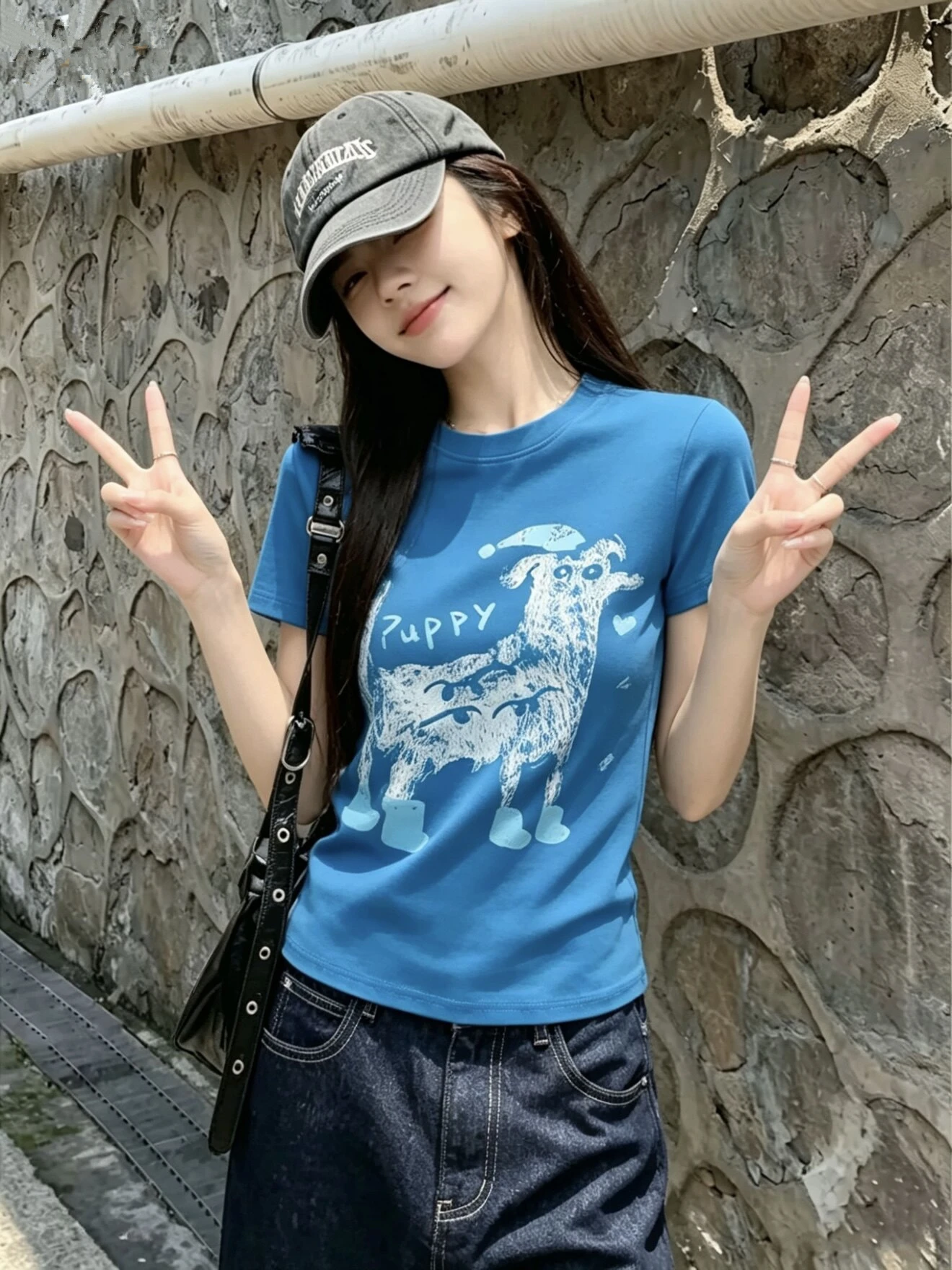 Retro American Blue Short Sleeve T-Shirt Women's Summer New Hand-drawn Cartoon Print Slimming INS Top Cotton round Neck
