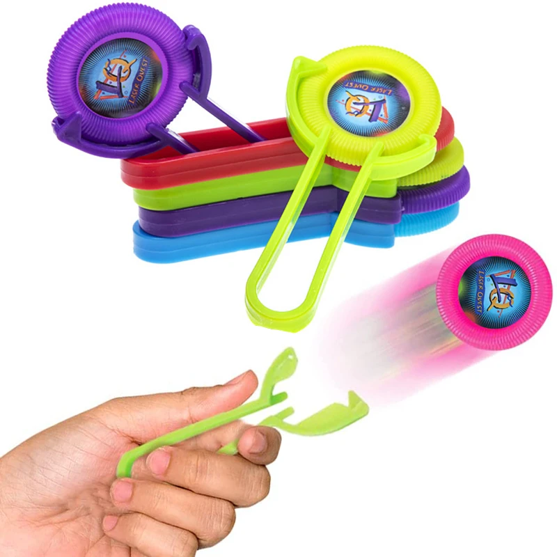 

3/6 Набор детских забавных мини-эжекторов, дисковые стрелки, пусковая установка, летающие Дисковые игрушки, детские уличные игрушки для пальцев, искусственные сувениры, подарок на день рождения