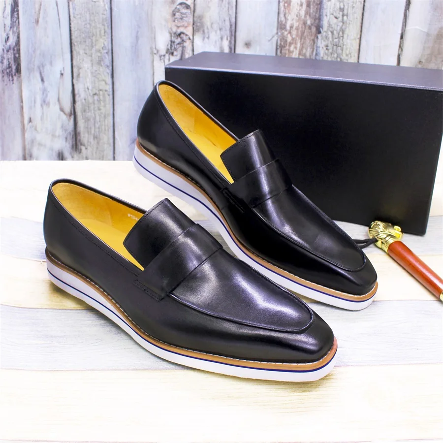 High Quality Leather Casual Shoes Flat Light Comfortable Men\'s Shoes Pointed Toe Handmade Loafers Office Banquet Men\'s Shoes