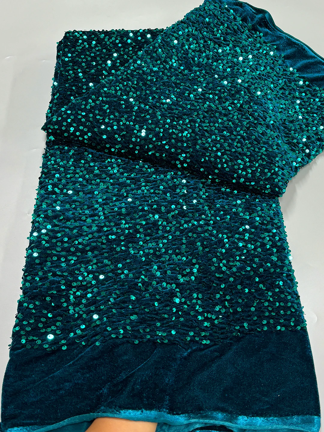 Latest African Velvet Lace Fabric 2024 High Quality Nigerian Velvet Lace Fabrics With Sequins French Velvet Lace For Women Dress