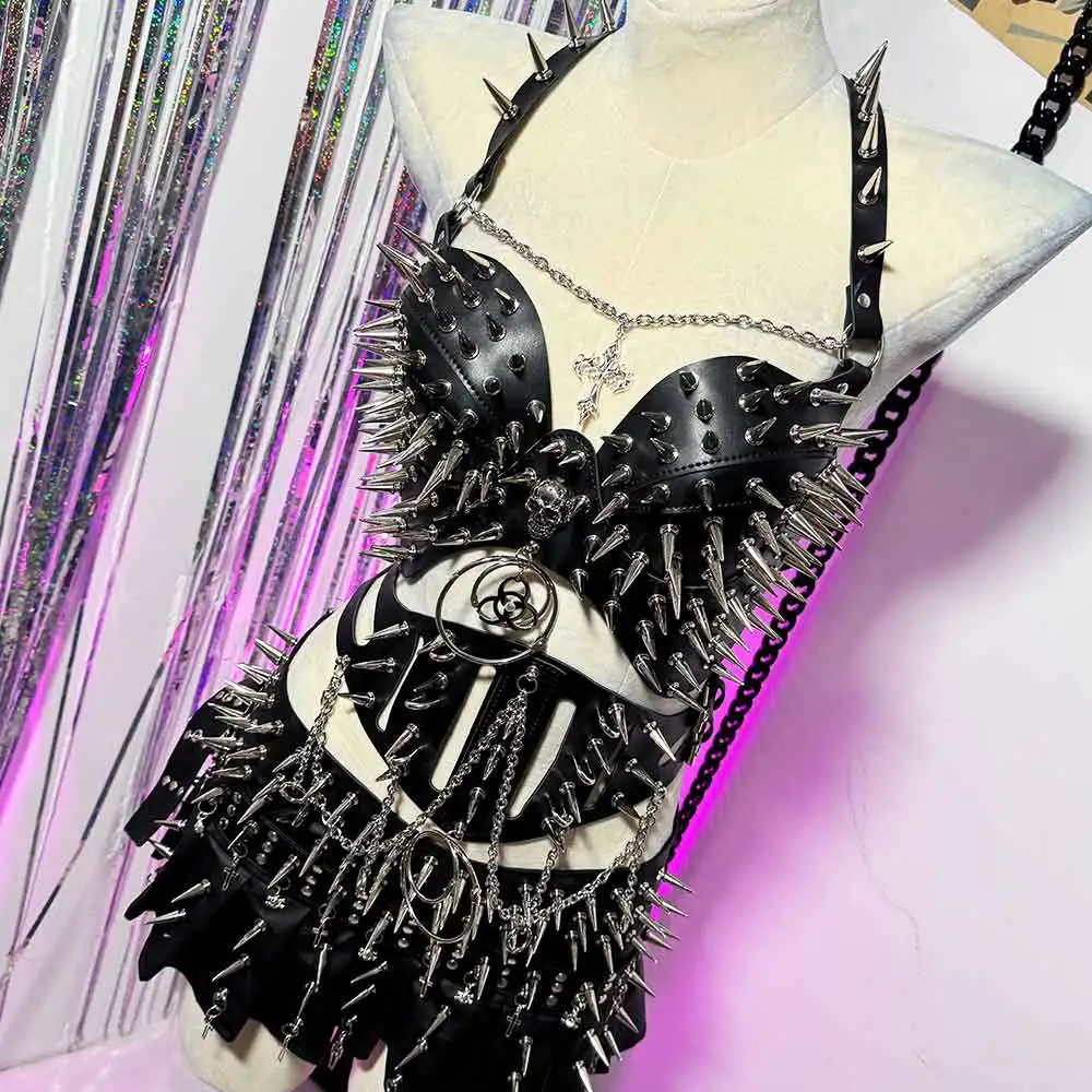 

E-Girls Goth Y2K TOPS Harajuku Teen Skull Grunge Gothic Tank 90s Chain Punk Rock Hip Hop DIY Spike Studded Rivet Cyber Emo