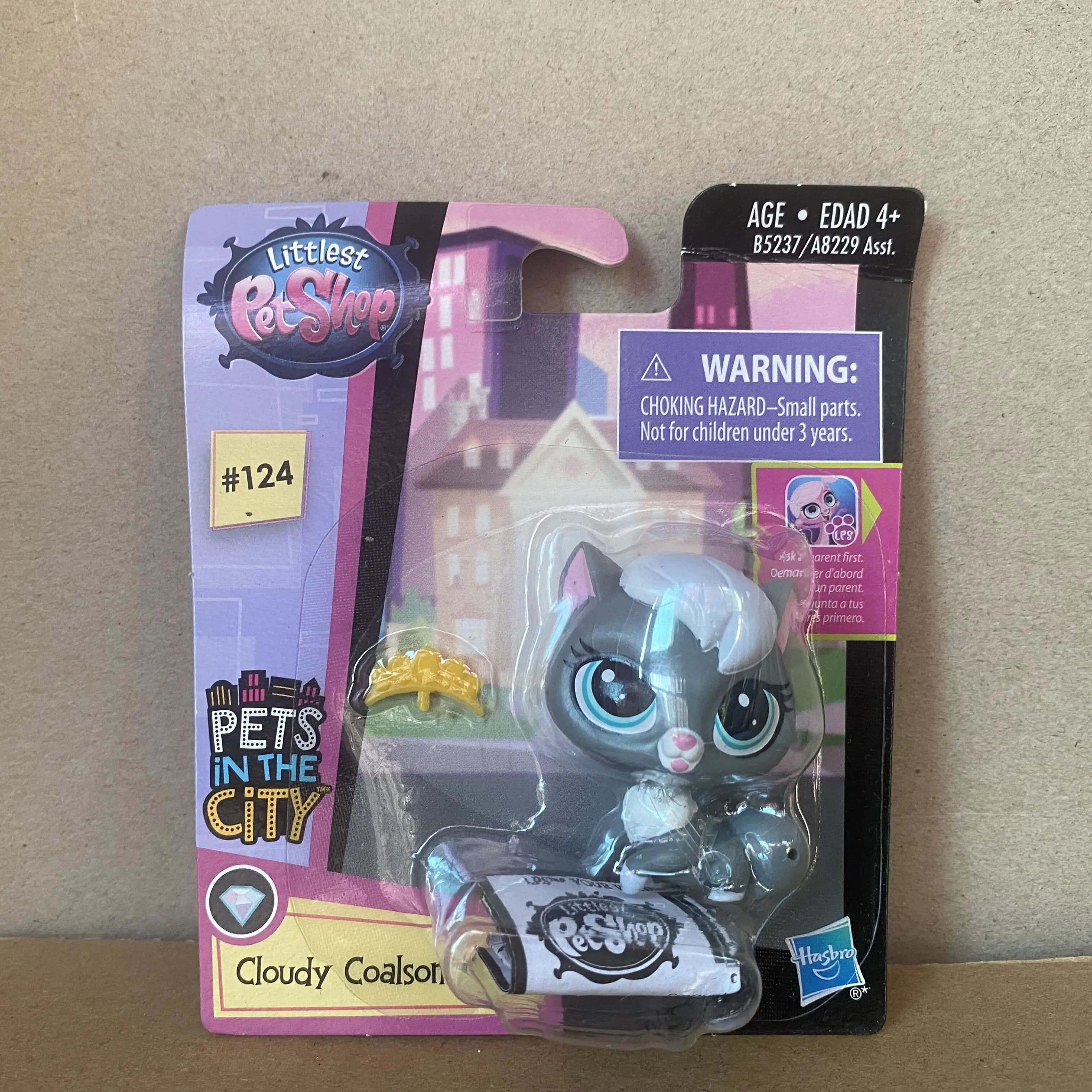 

2 INCH Littlest Pet Shop Pets in the City Single Pack Cloudy Coalson #124 Kitty Cat Christmas Gift New packaging for shipment