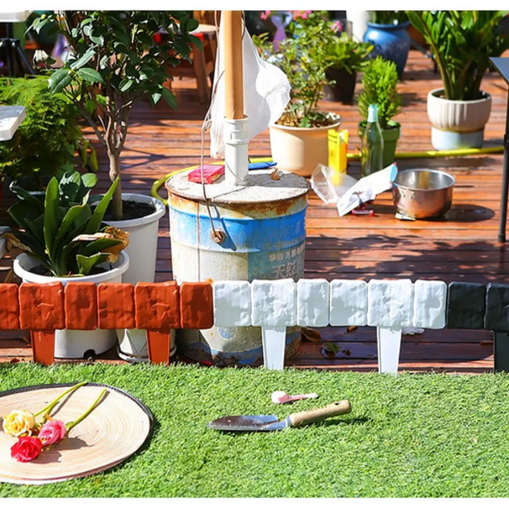 Decorative Plastic Garden Fence Stone Landscape Edging Border Barrier Flexible Foldable Lawn Partition Path Yard Supply