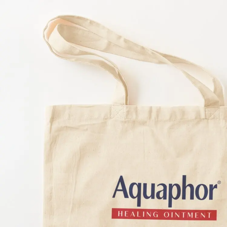 Aquaphor Classic T-shirt Tote Bag حقيبة يد للمتسوقين حقيبة كتف لطيفة من القماش