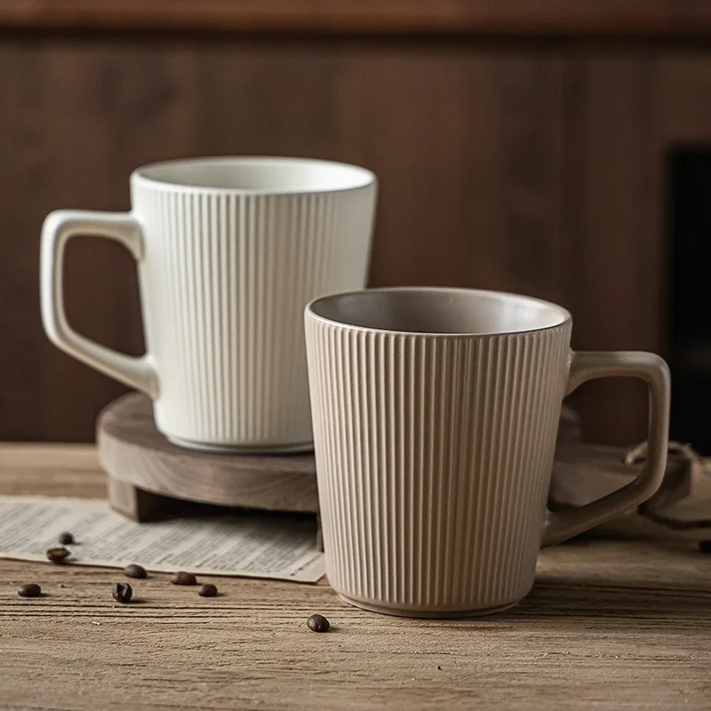 

2025 Internet-Famous Japanese-Style Relief Mug Couple'S Large Coffee Cups For Home Use Minimalist Solid Color Sophisticated Cup