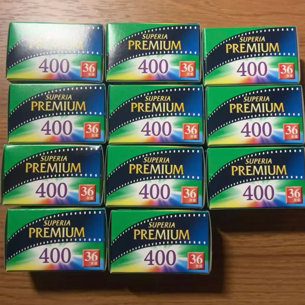 (Xtra 400 Upgrade Edition) Fujifilm Superia Premium 400 Color 35mm Film 36 Exposure For 135 Format Camera - Expiry Date:2027