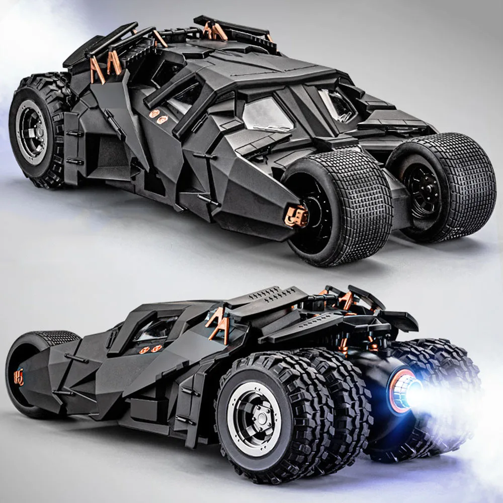 

1:24 Batmobile Spray Model Toy Miniature Cars Alloy Diecast Sound Light Doors Opened Shock Absorption Ornament for Kids Gifts